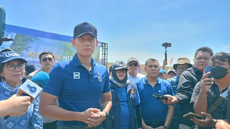 Penanaman Pohon di Tol Prambanan-Purwomartani Jadi Implementasi Gerakan RTHB