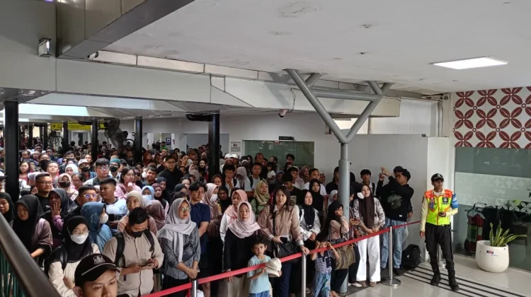 Sebanyak 359 Ribu Orang Menggunakan KRL Yogyakarta-Solo Selama Liburan Sekolah