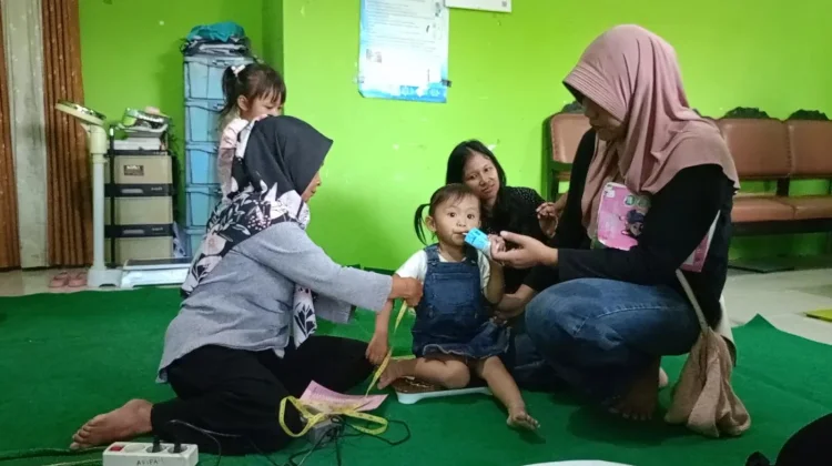 Cegah Stunting, Warga Cebongan Lor Rutin Gelar Posyandu dan Bagikan PMT