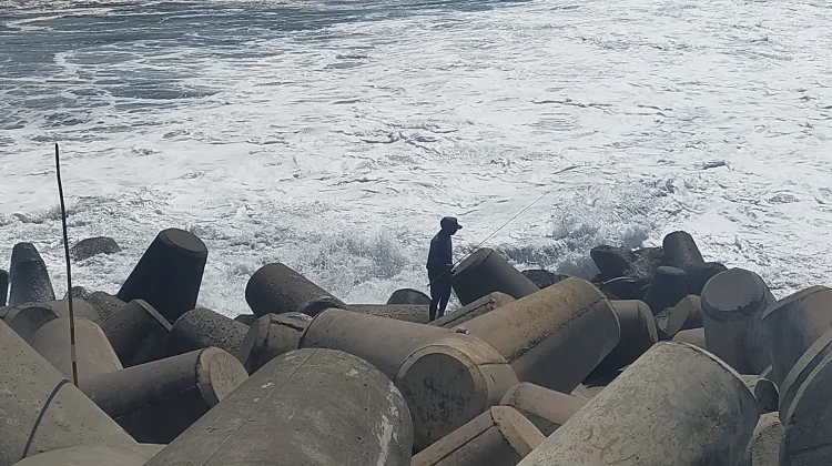 Balai Besar Wilayah Sungai Serayu Opak Tinjau Kerusakan Bangunan Jetty Bogowonto