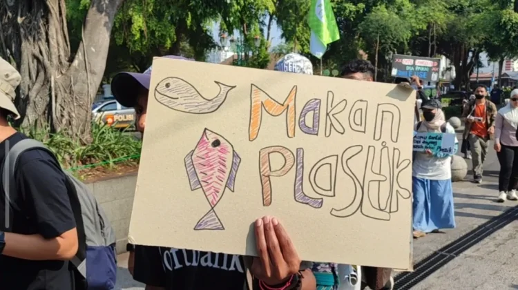 Pawai Bebas Plastik di Malioboro