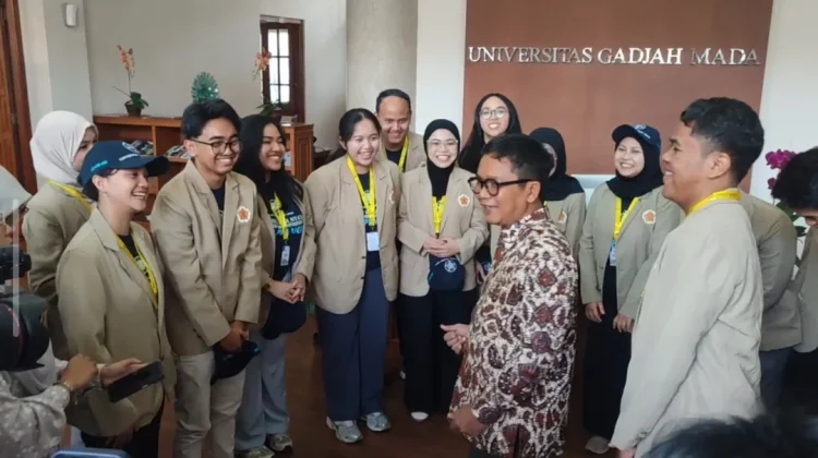 UGM Kirim Tim KKN Peduli Bencana ke NTT