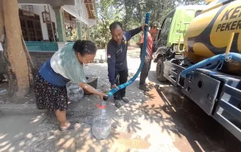 BPBD Sleman Kembali Distribusikan 10 Ribu Liter Air Bersih di Kapanewon Moyudan