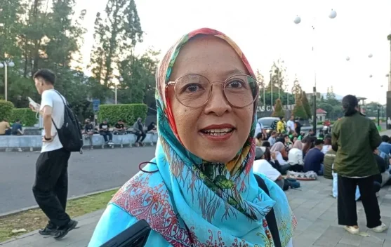 Suarakan Kegelisahan, Emak-Emak dan Mahasiswa UGM Turun ke Jalan
