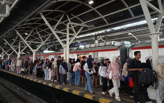 Sebanyak 359 Ribu Orang Menggunakan KRL Yogyakarta-Solo Selama Liburan Sekolah