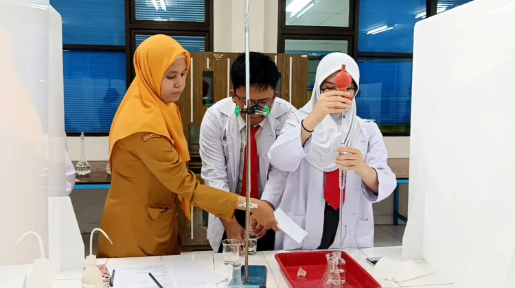 Menyiapkan Talenta STEM, Jalan menuju Indonesia Emas 2045