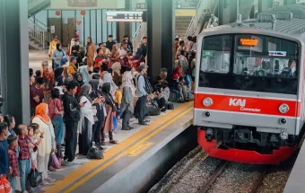 Menata Ulang Keamanan Transportasi Jabodetabek Pascakecelakaan KRL