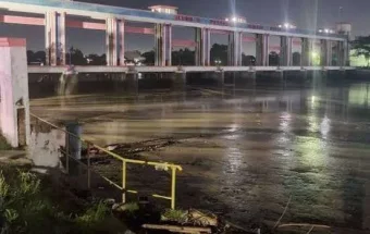 Warga Tangerang Ambil Risiko Kesehatan akibat Krisis Air