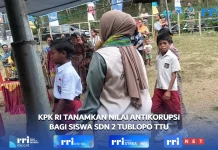 KPK RI Tanamkan Nilai Antikorupsi Bagi Siswa SDN 2 Tublopo TTU