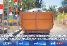Kelurahan Rinbesi Dorong Kebersihan Lingkungan dengan Daur Ulang Sampah