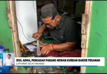 Musim Kurban Bawa Berkah bagi Jasa Asah Parang