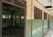 Menenun Harapan di Balik Dinding Retak SDN Cimanggu 3 Pandeglang