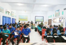 Disnaker Biak Numfor Sosialisasi Aplikasi SiapKerja ke Siswa SMKS TIK Yapis