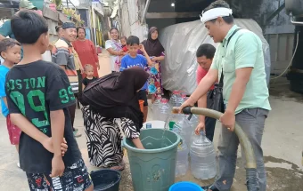 PWO Bantu Pasokan Air Bersih Warga Ciadeg Hadapi Kekeringan