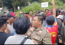 Warga Tuntut Ganti Lahan Tercemar Limbah TPA Galuga