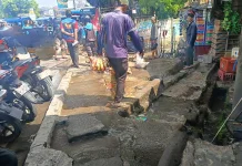 Kondisi Drainase di Jalan Ciawi Bogor Mengkhawatirkan