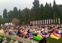 Sunset di Kebun Padukan Musik dan Konservasi Alam Kebun Raya Bogor