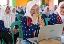 Tangis Haru Guru PAUD Pecah, Legislator Firman Soebagyo Bawa Kabar Baik