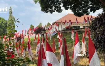 10001 Bendera berkibar di Gedung Perundingan Linggarjati