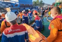 Kapal Tanker MT Mauhau Serahkan 16 Korban MV Virgo Transport 8 ke Basarnas