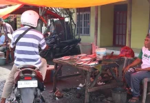 Cuaca Ekstrem Picu Kenaikan Harga Ikan di Pasar Mbongawani