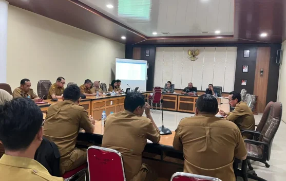 Berita Video - Pansus DPRD Sanggau Terus Matangkan Raper…