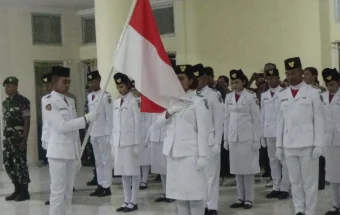 Sebanyak 21 Pelajar Dikukuhkan Jadi Paskibraka Rote Ndao 2026