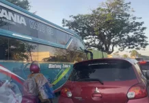 Antrean Solar Picu Kemacetan Dua Kilometer di Jalan Perintis Kemerdekaan