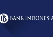 Warga Serbu Layanan Tukar Uang Baru di Sawojajar