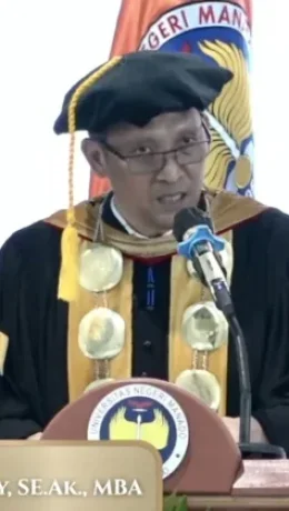 Unima Wisuda 602 Lulusan, Rektor Tekankan Tiga Pesan Penting