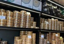 Kue Kering Jadi Pilihan Warga Manado untuk Hampers Lebaran