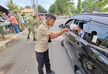 Batalyon 116/Garda Samudra Bagikan 2.000 Porsi Kanji Rumbi