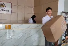 Kemenhaj Aceh Jaya Distribusikan Koper Jemaah Calon Haji