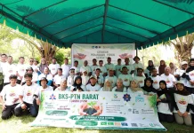 LPPM UTU Tanam Pohon Serentak Perkuat Ekosistem Pesisir Aceh Barat