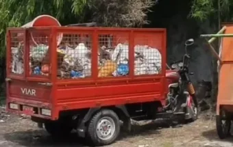 Warga Jalan Angkasa Keluhkan Buruknya Tata Kelola Sampah Sampai Berulat