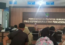Khawatir Timbul Masalah, Perantau di Malaysia Cenderung Pilih Urus Dokumen Baru