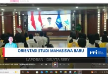 Kepala Dinas Kominfotik Kabupaten Nunukan Membuka Orientasi Studi Mahasiwa Baru