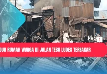 Dua Rumah warga di Jalan Tebu Ludes Terbakar