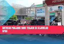 Antrean Panjang BBM Terjadi di Sejumlah SPBU