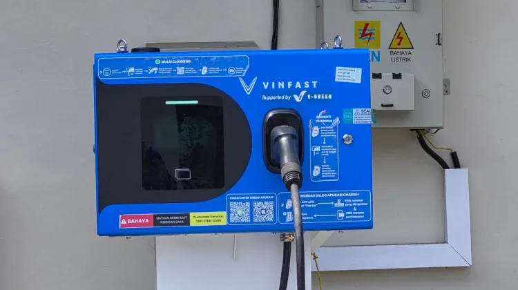 Banyumas Siapkan 250 Charging Station Kendaraan Listrik
