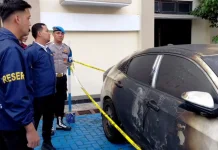 Polisi Tangkap Pelaku Pembakaran Mobil Istri Kades Hoho