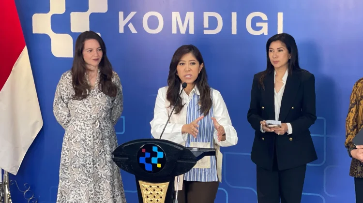 Komdigi Ingatkan Tenggat Platform Digital Ikuti Regulasi PP Tunas