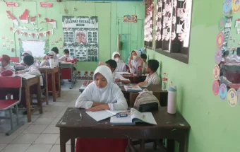 Sejumlah Sekolah di Bekasi Terapkan Kegiatan Belajar Mengajar Tatap Muka