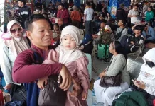 Riuh Mudik Kampung Rambutan Jakarta