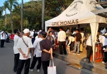 Peserta Bedug Kolosal Antuasias Mengikuti Kegiatan meski Hujan