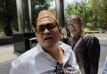 Pengusaha Rokok Jatim Haji Her Datangi KPK
