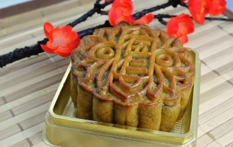 Mengenal Makna Mooncake, Kue Bulan Simbol Kesempurnaan dan Tradisi Imlek