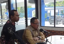 Memperingati Hari Radio, Wagub Kaltim Baca Berita di RRI Samarinda