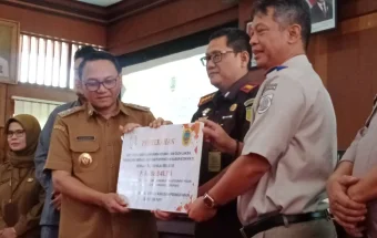 Kejaksaan Dampingi Penyerahan Fasilitas Umum Perumahan ke Pemkab Pati