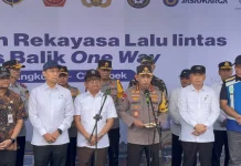 Kapolri dan Menteri Flag Off Arus Balik di GT Kalikangkung